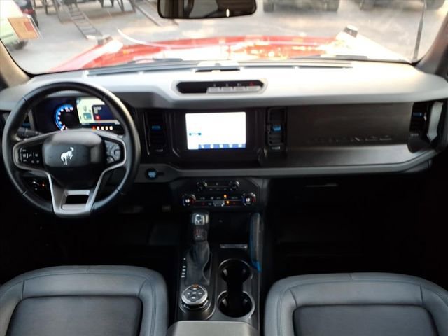 Used 2023 Ford Bronco Black Diamond image 3