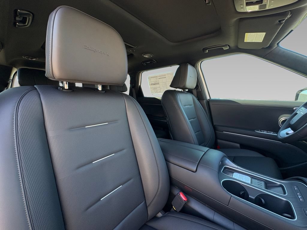 New 2026 Hyundai Palisade Calligraphy FWD image 11