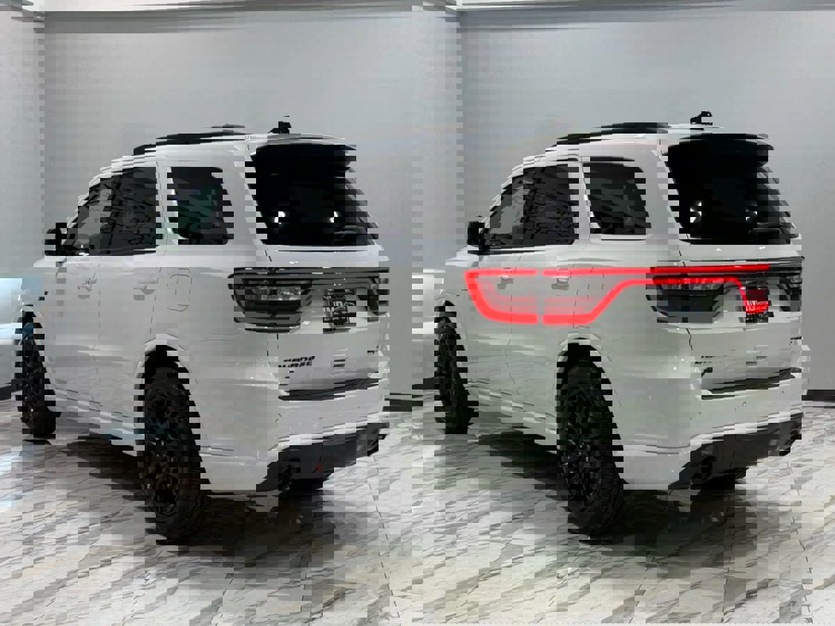 Used 2023 Dodge Durango SRT image 9