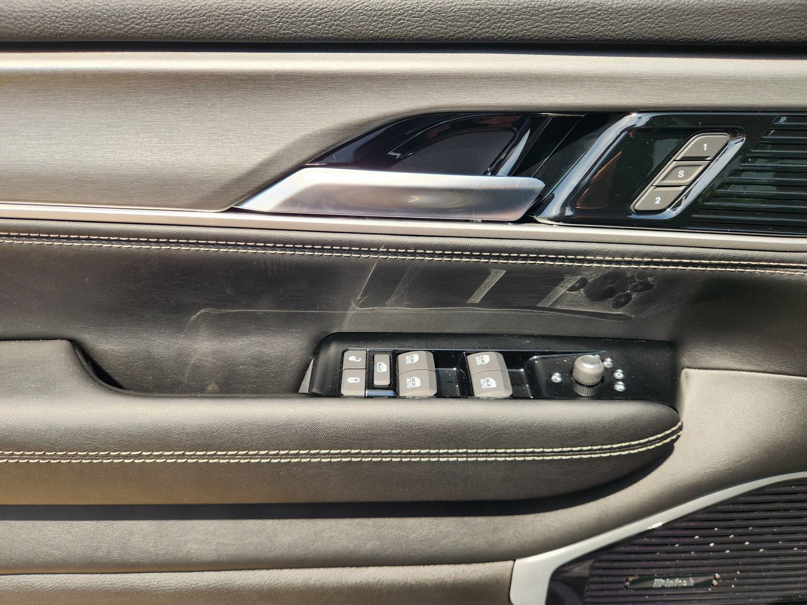 New 2026 Jeep Grand Wagoneer Limited w/ Premium Group II AWD/4WD image 18