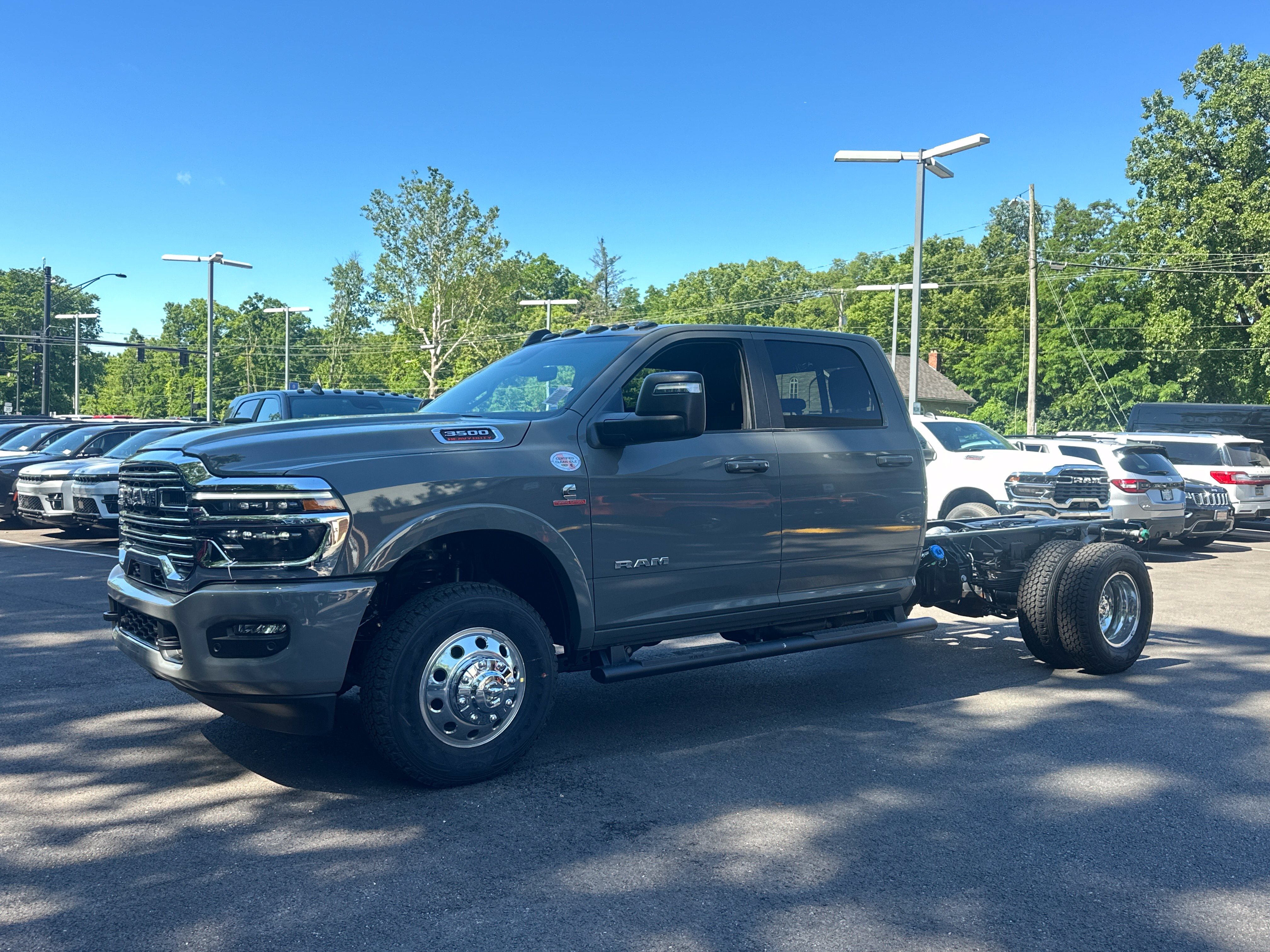 New 2026 RAM 3500 Big Horn w/ Laramie Trim Package AWD/4WD image 24