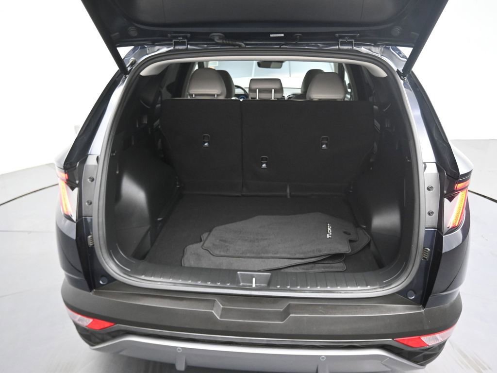 Used 2023 Hyundai Tucson Limited image 10
