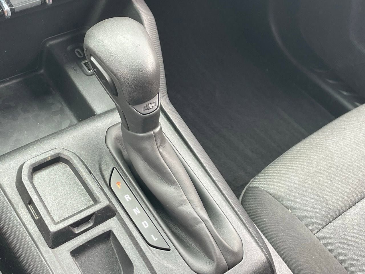 Used 2024 Chevrolet Colorado W/T RWD image 7