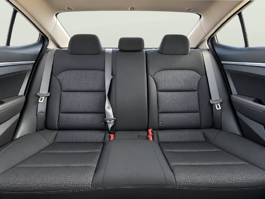 Used 2018 Hyundai Elantra SEL FWD image 14