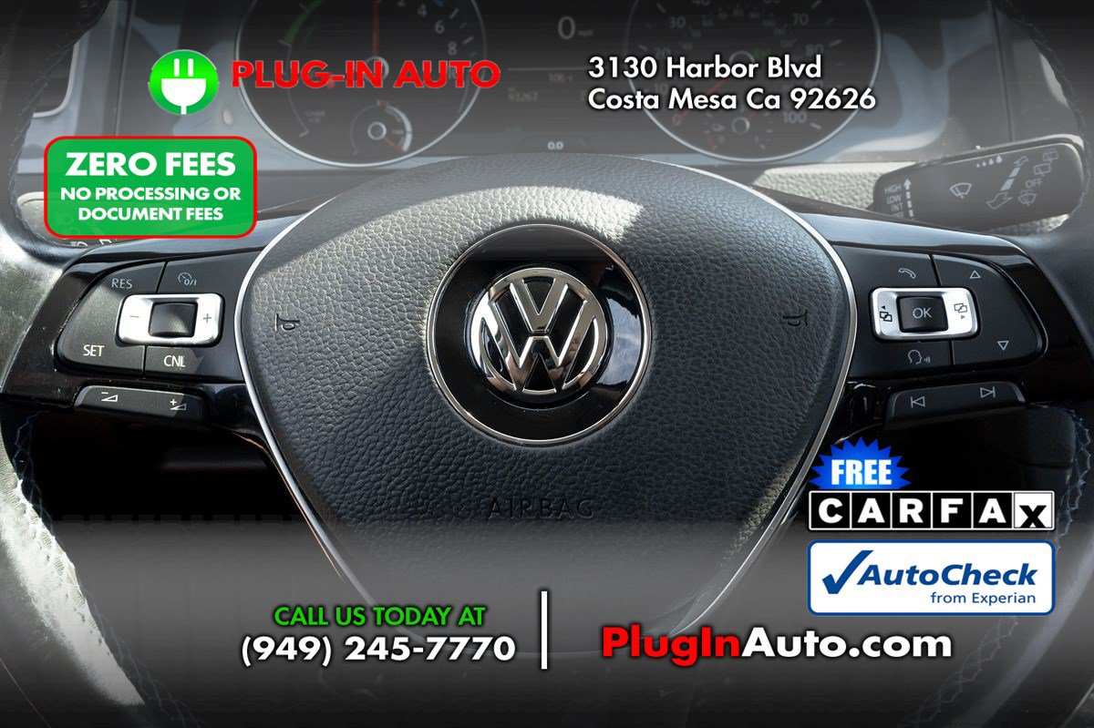 Used 2016 Volkswagen e-Golf SEL Premium FWD image 16