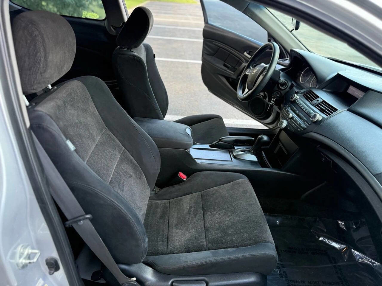 Used 2009 Honda Accord LX-S image 26