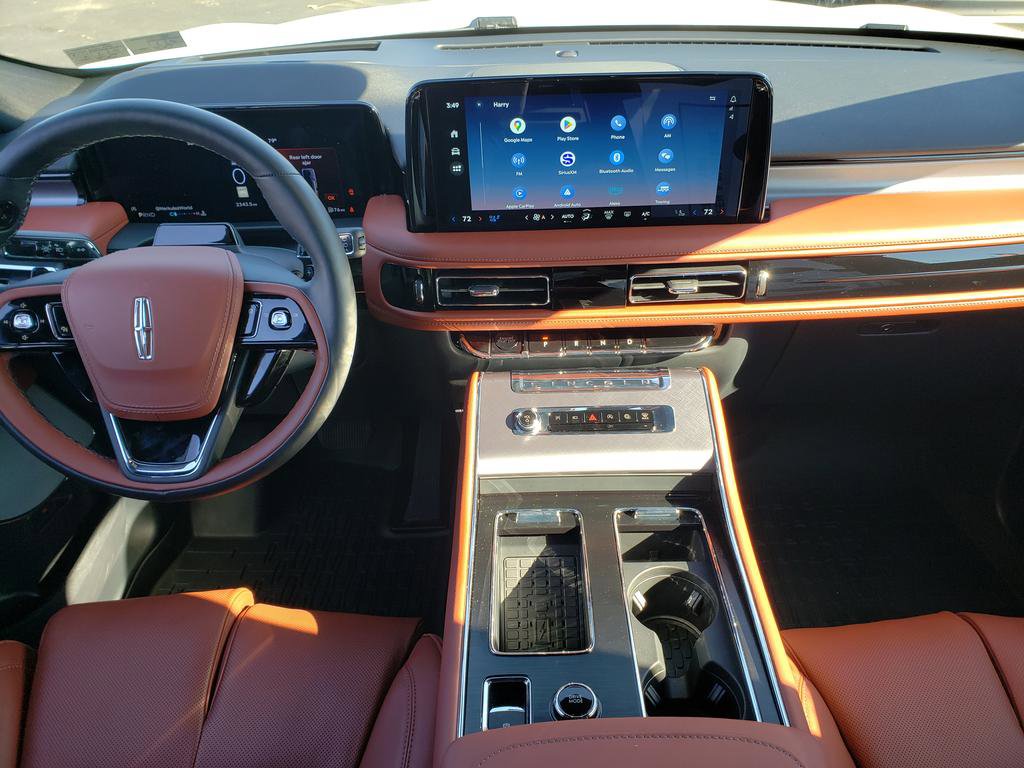 Used 2025 Lincoln Aviator Reserve w/ Equipment Group 201A image 16