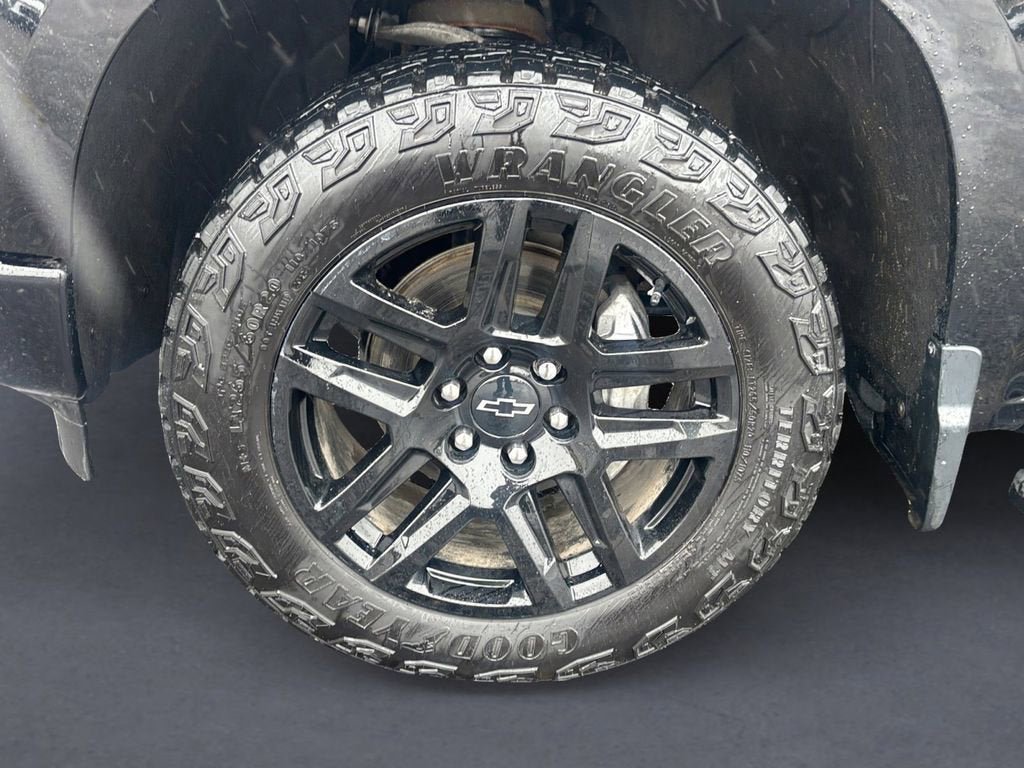 Used 2024 Chevrolet Silverado 1500 RST w/ Convenience Package II AWD/4WD image 9