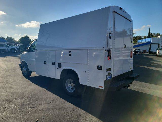 New 2025 Chevrolet Express 3500 w/ Power Convenience Package RWD image 6