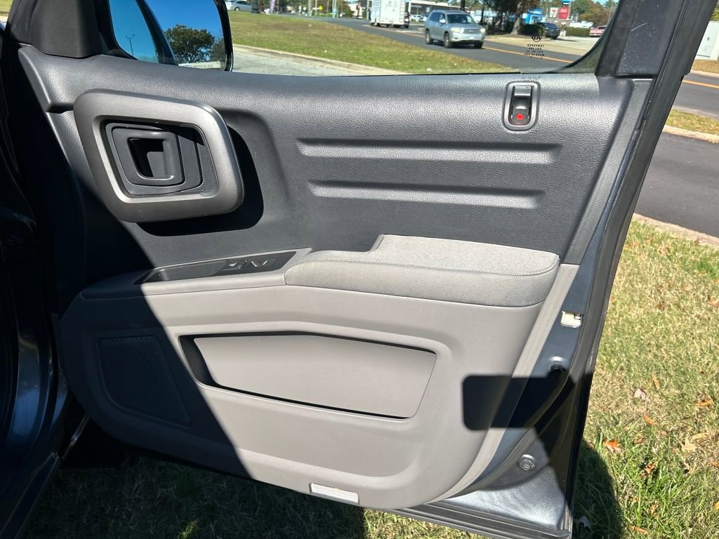Used 2012 Honda Ridgeline RTS image 28