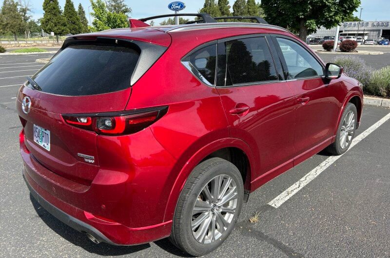 Used 2023 MAZDA CX-5 Signature AWD/4WD image 5
