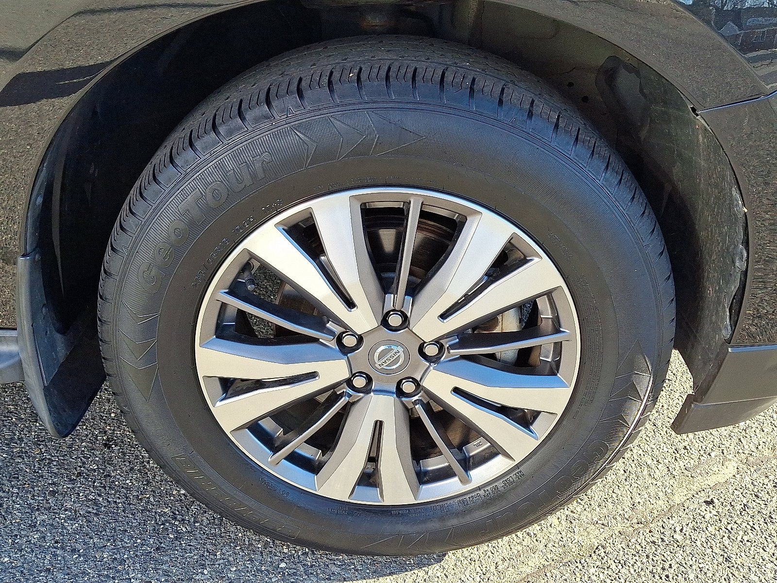 Used 2020 Nissan Pathfinder S image 8