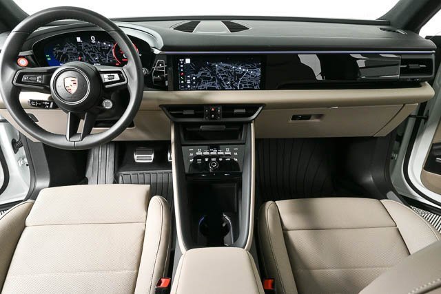 New 2025 Porsche Macan 4S Electric image 23