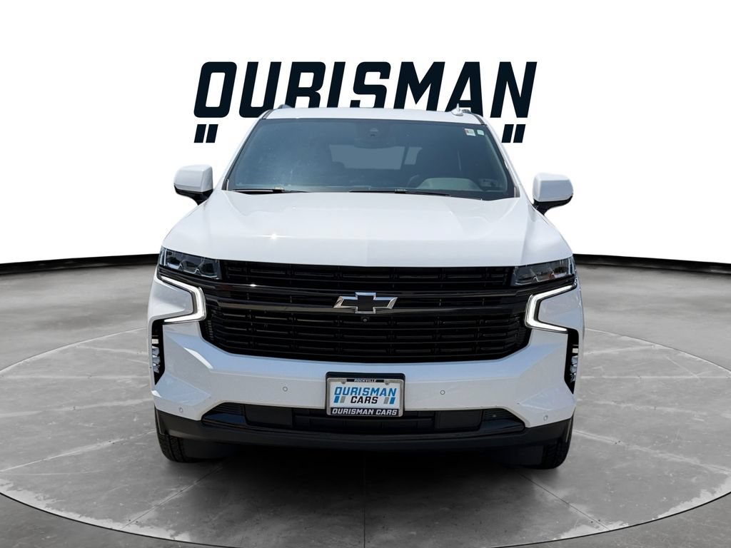 Used 2024 Chevrolet Suburban RST w/ Luxury Package AWD/4WD image 2