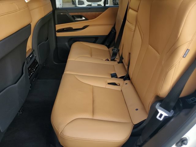 Used 2024 Lexus LX 600 4WD w/ Appearance Package image 13