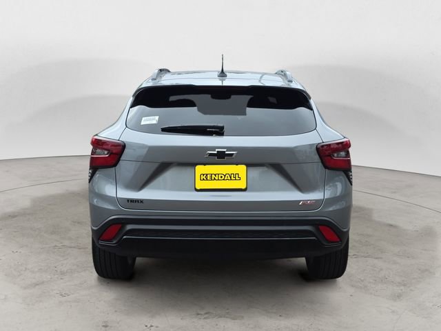 Used 2026 Chevrolet Trax RS w/ Sunroof Package FWD image 4