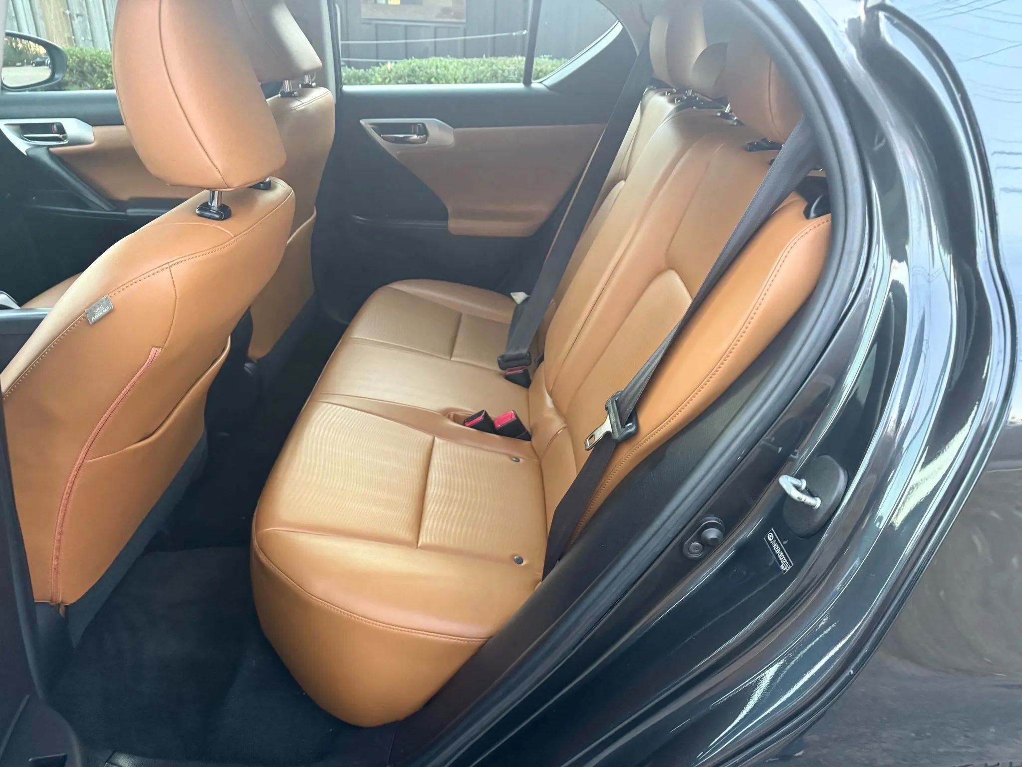 Used 2011 Lexus CT 200h image 17