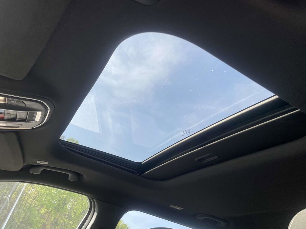 Certified 2025 Jeep Grand Cherokee L Laredo w/ Luxury Tech Group I image 31