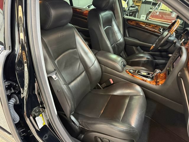 Used 2005 Jaguar XJ8 RWD image 38