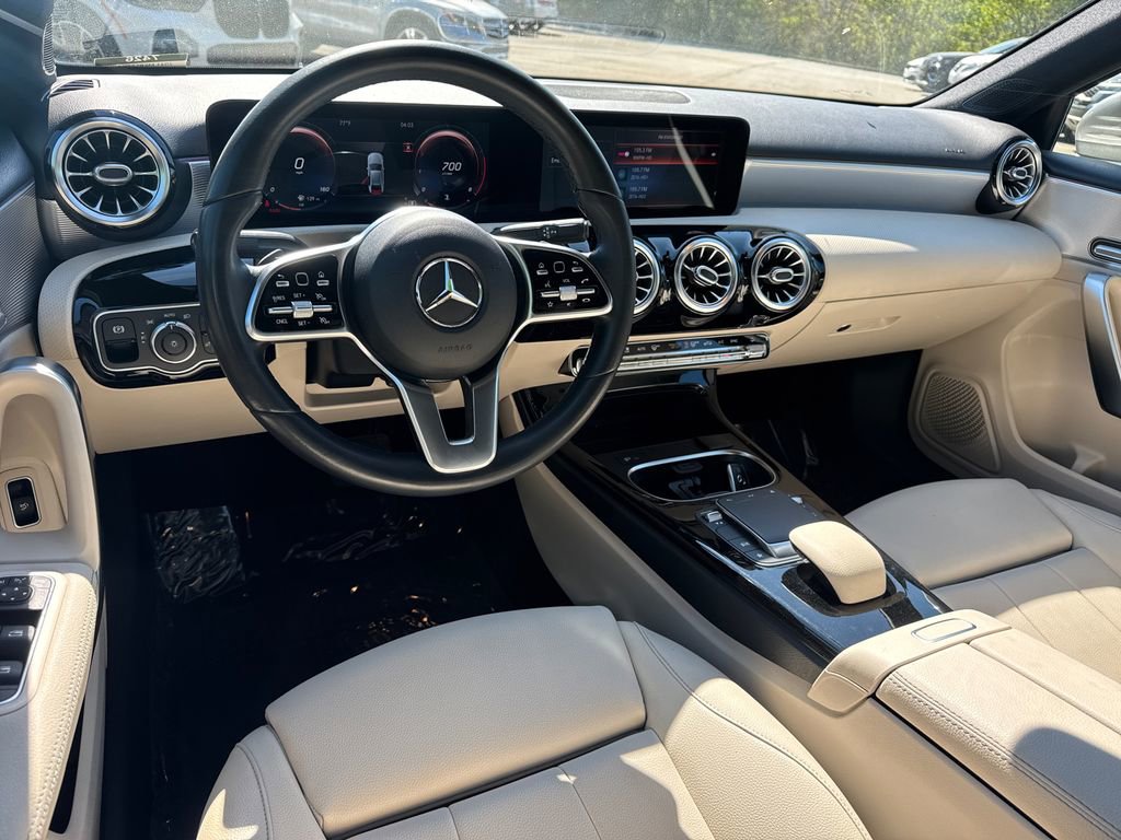 Used 2021 Mercedes-Benz A 220 image 22
