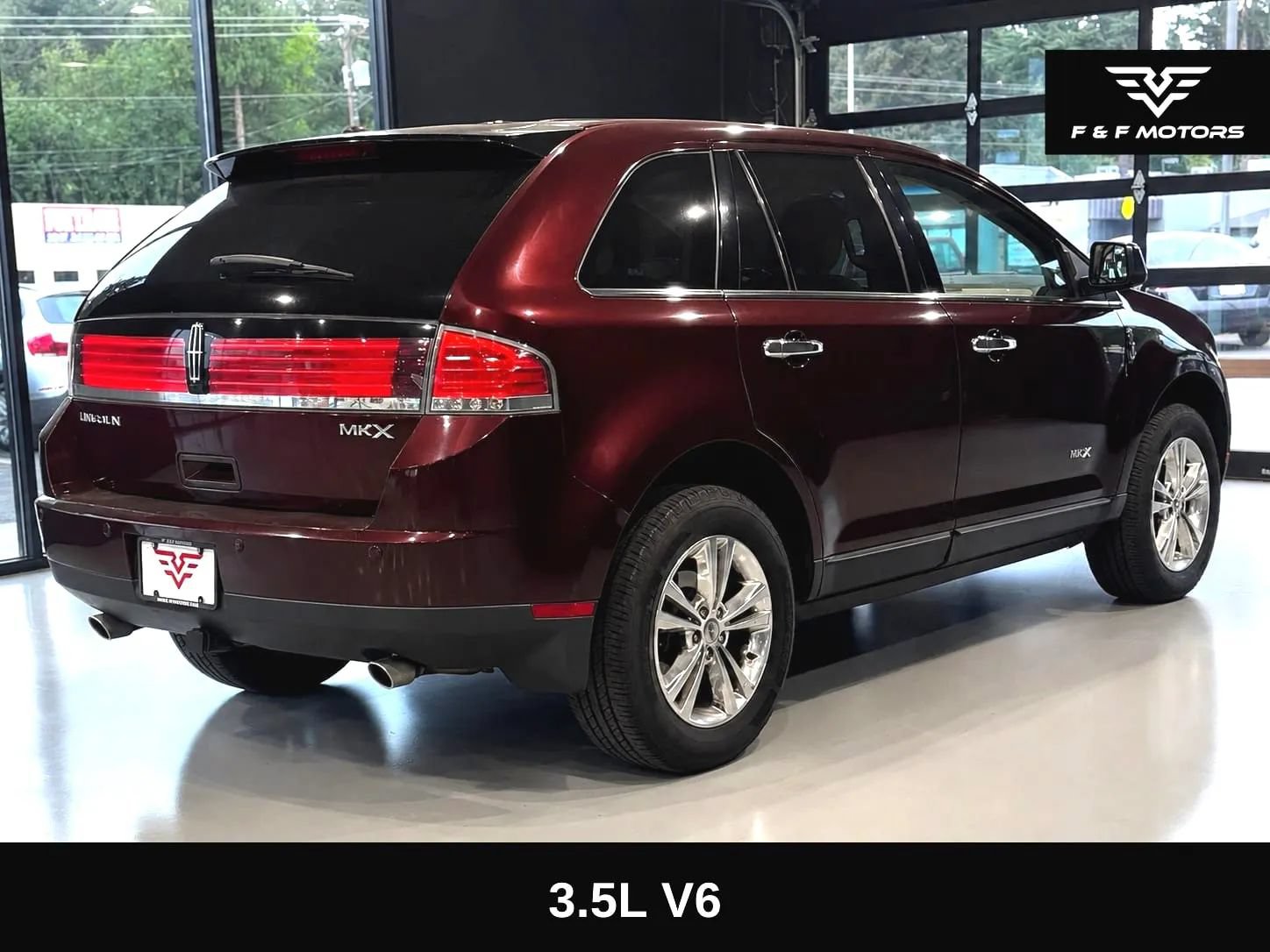 Used 2010 Lincoln MKX 2WD image 3