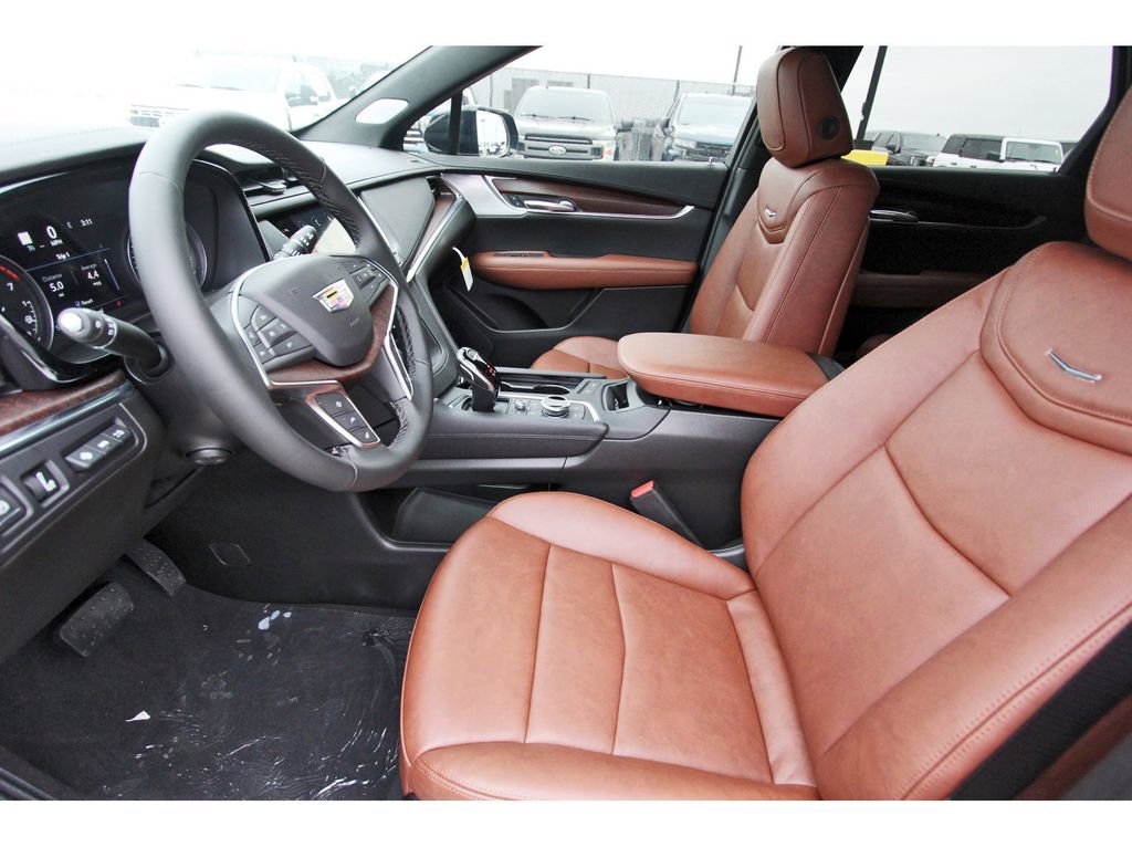 New 2026 Cadillac XT5 Premium Luxury FWD image 6