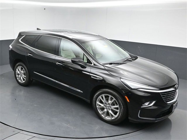 Used 2023 Buick Enclave Essence w/ Experience Buick Package image 46