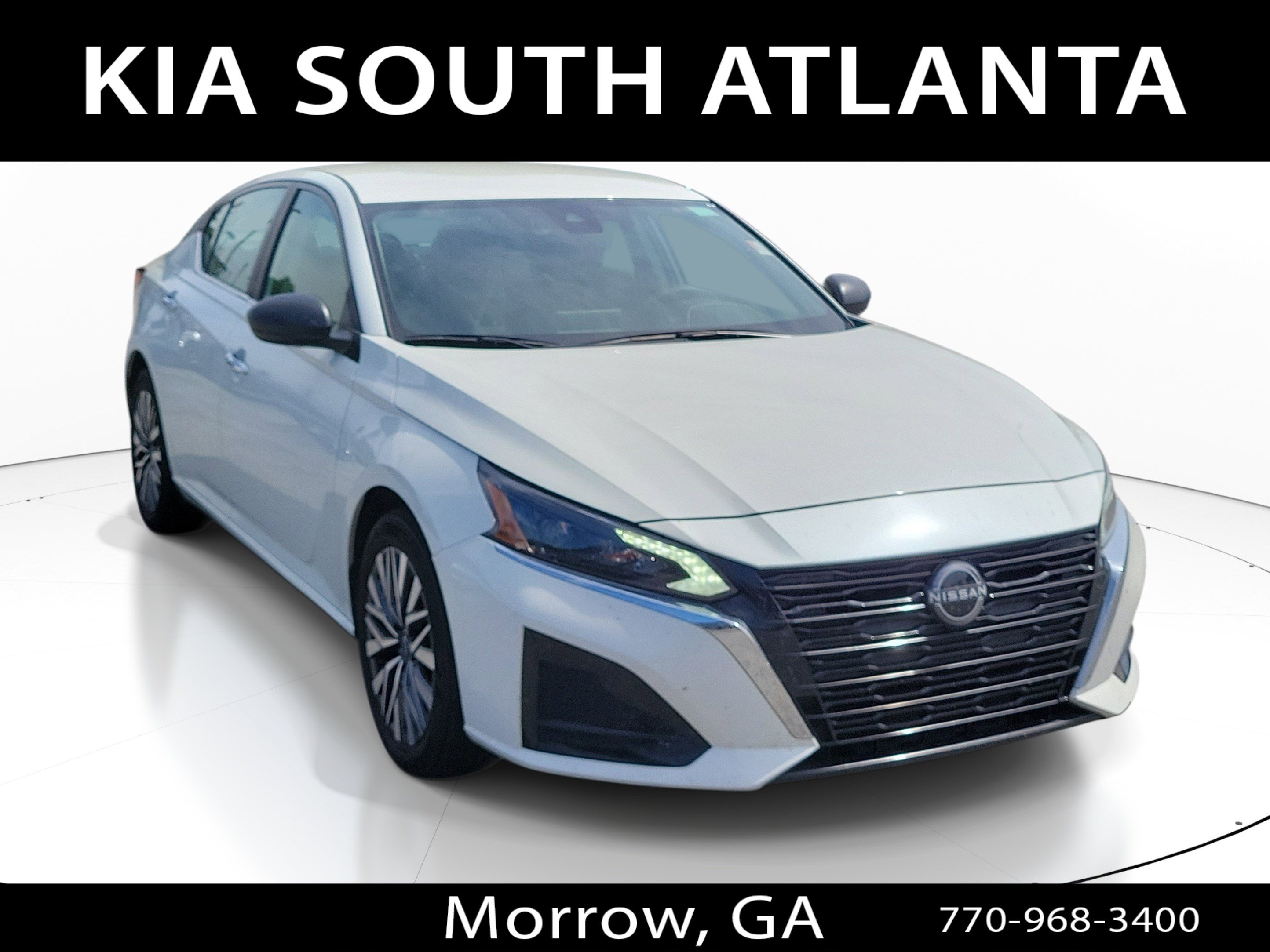 Used 2025 Nissan Altima 2.5 SV FWD image 1