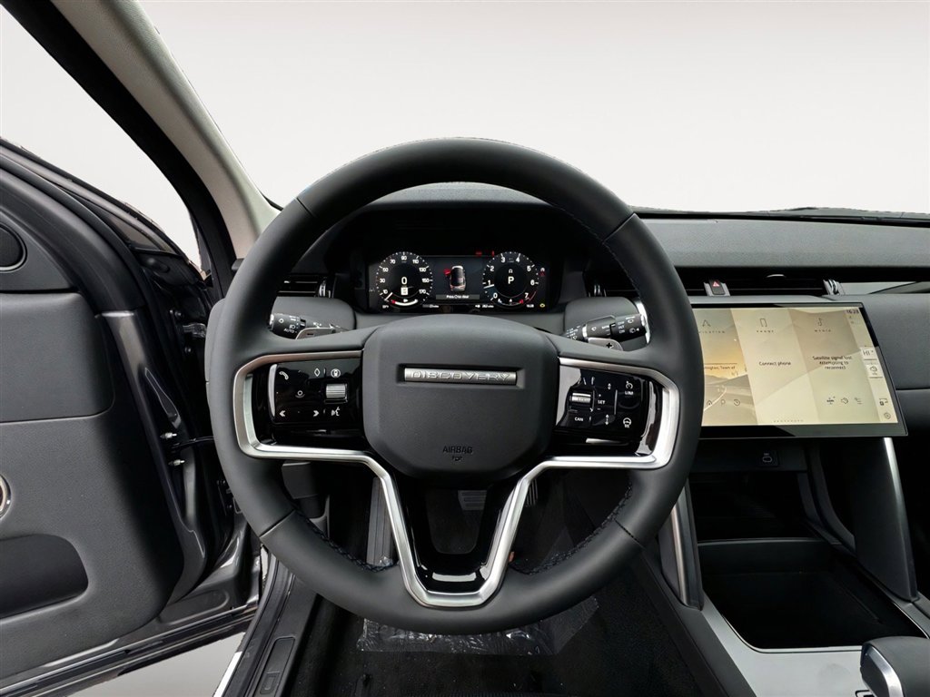 New 2025 Land Rover Discovery Sport S image 10