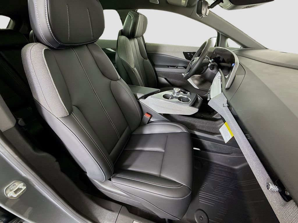 New 2026 Cadillac Optiq Luxury 1 image 29