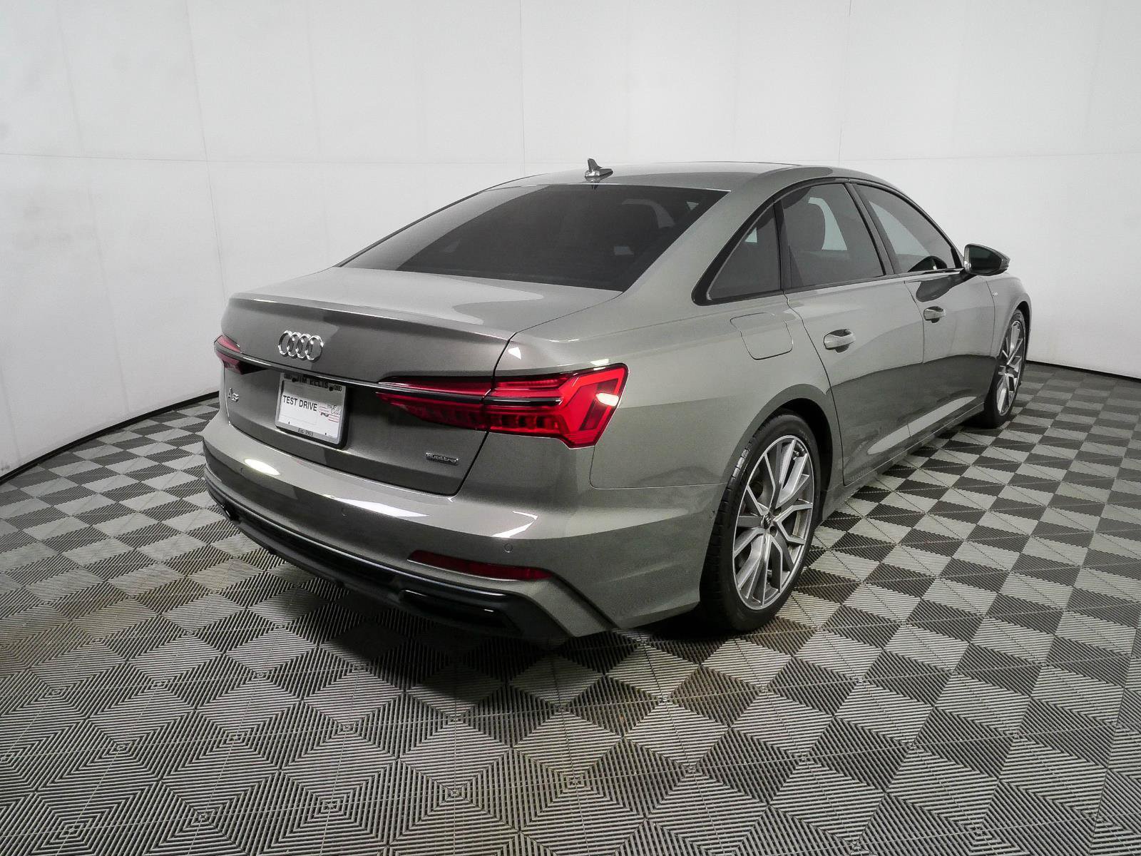 Used 2023 Audi A6 3.0T Prestige w/ Prestige Package AWD/4WD image 3