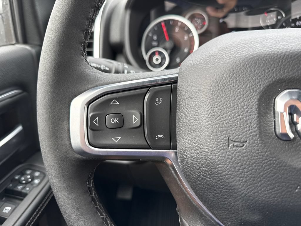 New 2026 RAM 3500 Big Horn AWD/4WD image 14
