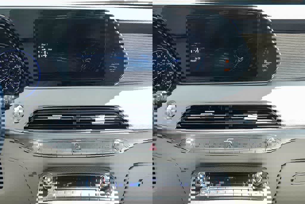 Used 2021 Hyundai Palisade SEL w/ Premium Package image 12