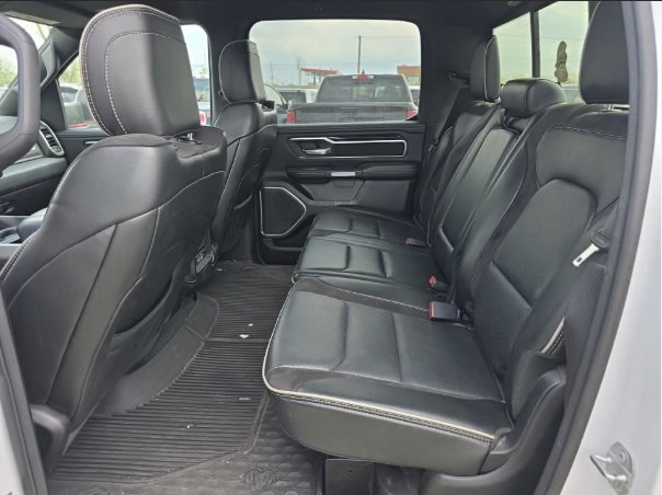 Used 2022 RAM 1500 Laramie w/ Sport Appearance Package AWD/4WD image 13