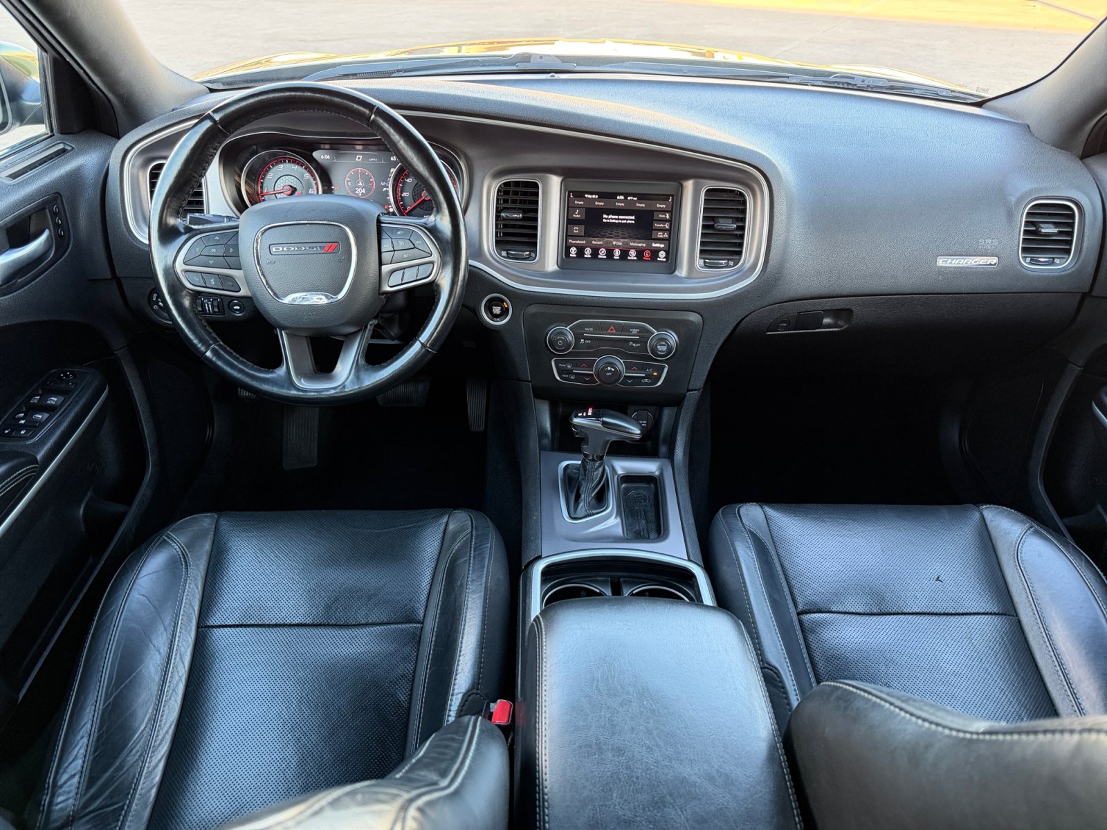 Used 2021 Dodge Charger SXT w/ Leather Interior Group RWD image 22