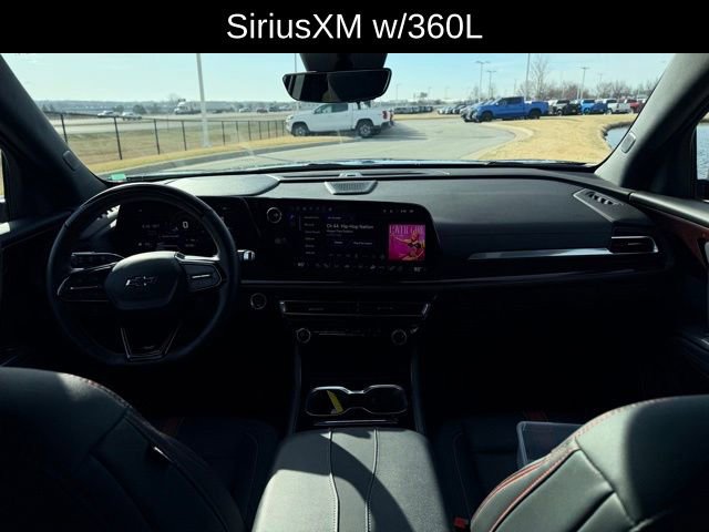 Used 2024 Chevrolet Traverse RS image 7