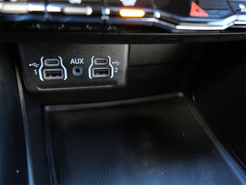 Used 2021 Dodge Durango GT image 22