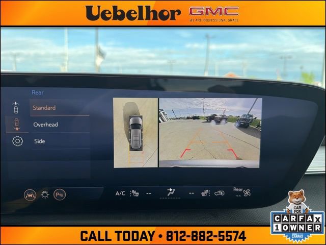 Used 2025 Buick Enclave Preferred FWD image 28
