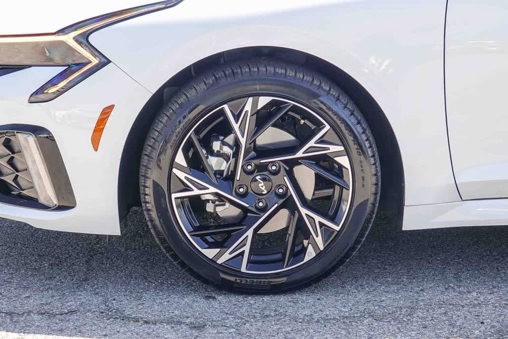 Certified 2025 Kia K5 GT-Line w/ GT-Line Premium Package FWD image 10