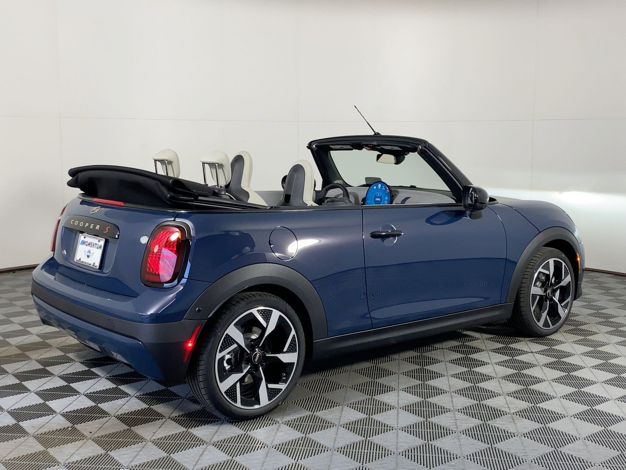 New 2026 MINI Cooper S image 7