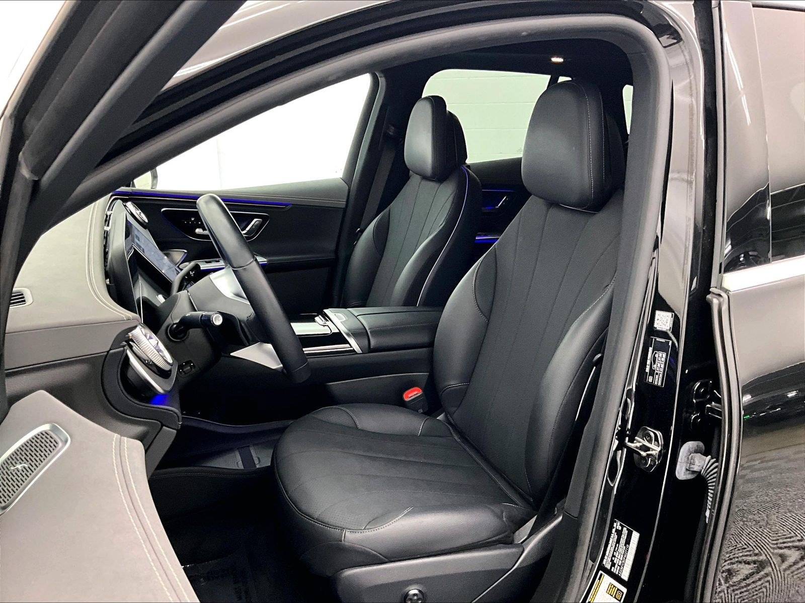Used 2023 Mercedes-Benz EQE 350+ 4MATIC SUV image 15