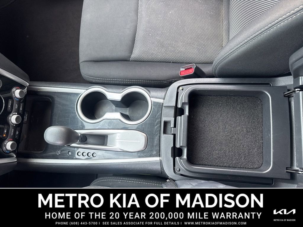 Used 2020 Nissan Pathfinder S image 21