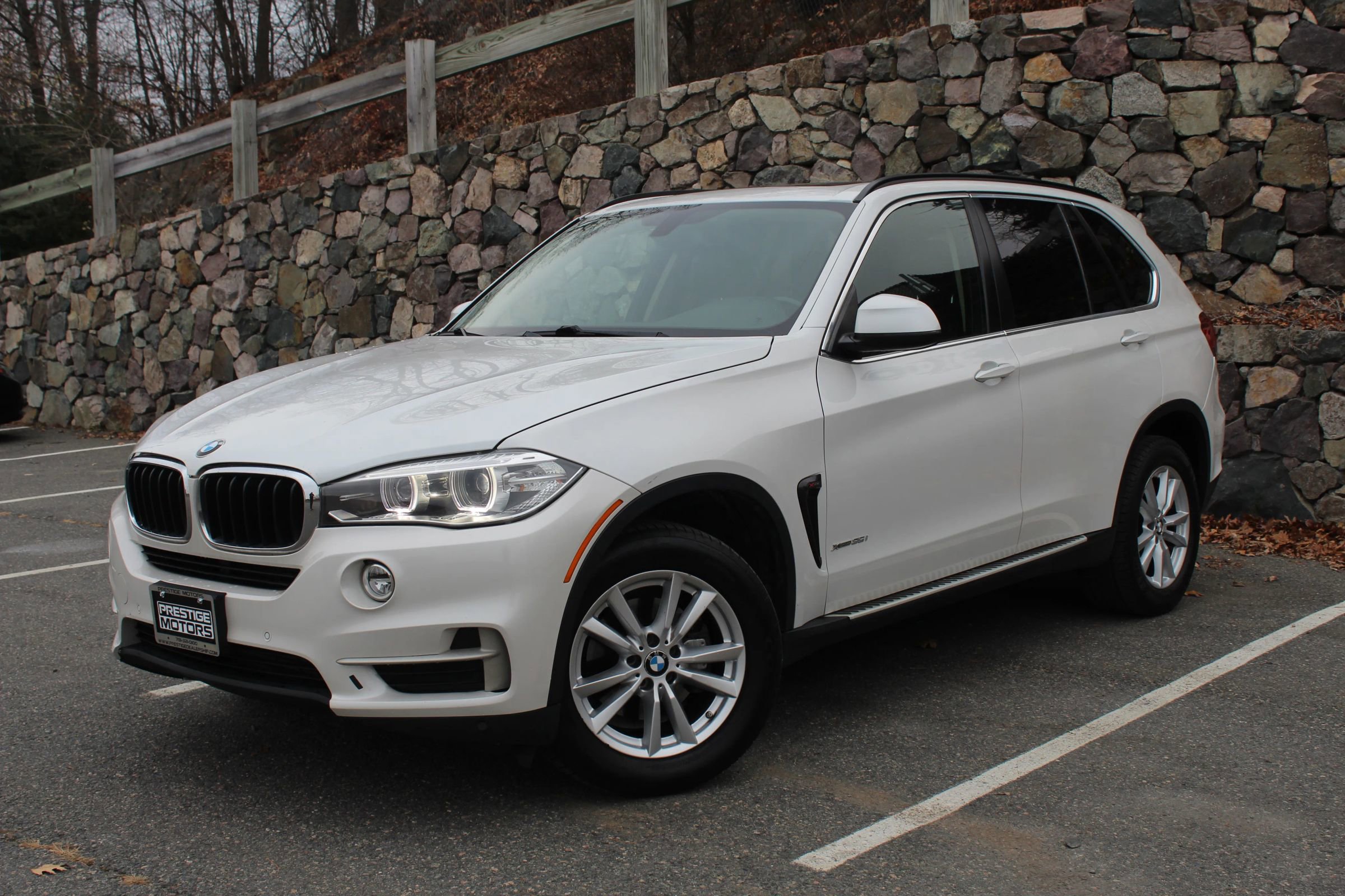 Used 2015 BMW X5 xDrive35i image 2