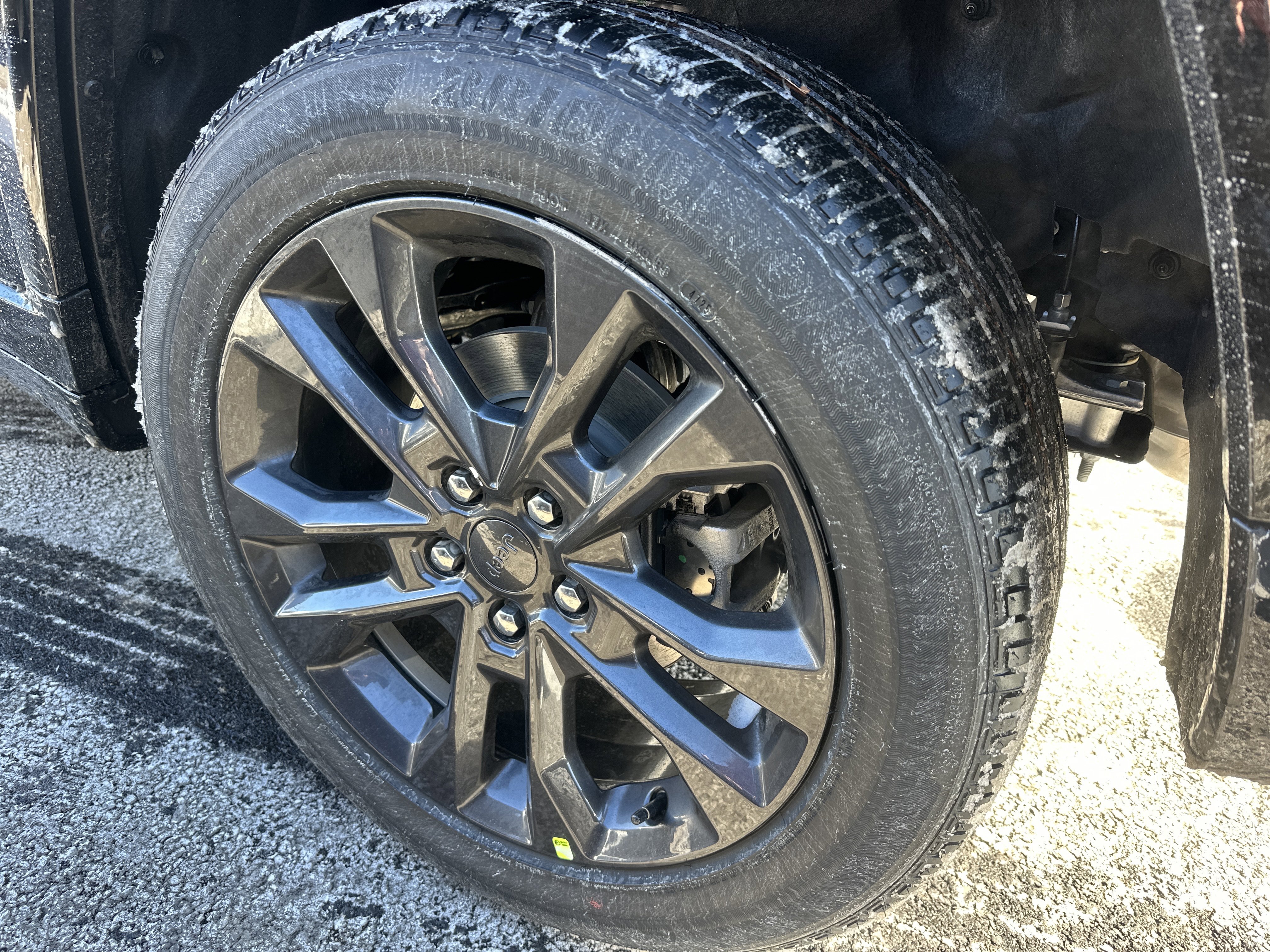 New 2026 Jeep Grand Cherokee Limited Reserve image 34