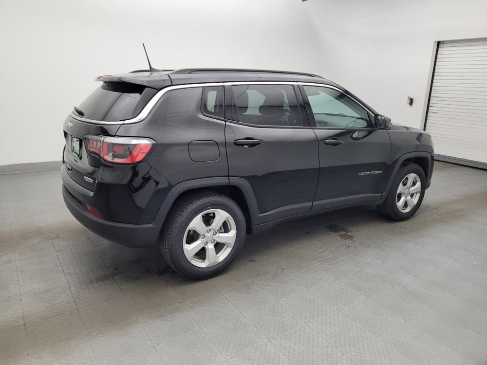 Used 2019 Jeep Compass Latitude image 10