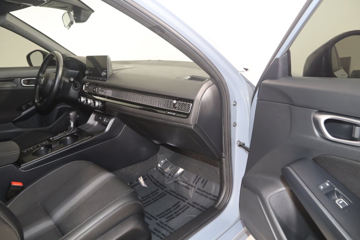 Used 2023 Honda Civic Sport image 34