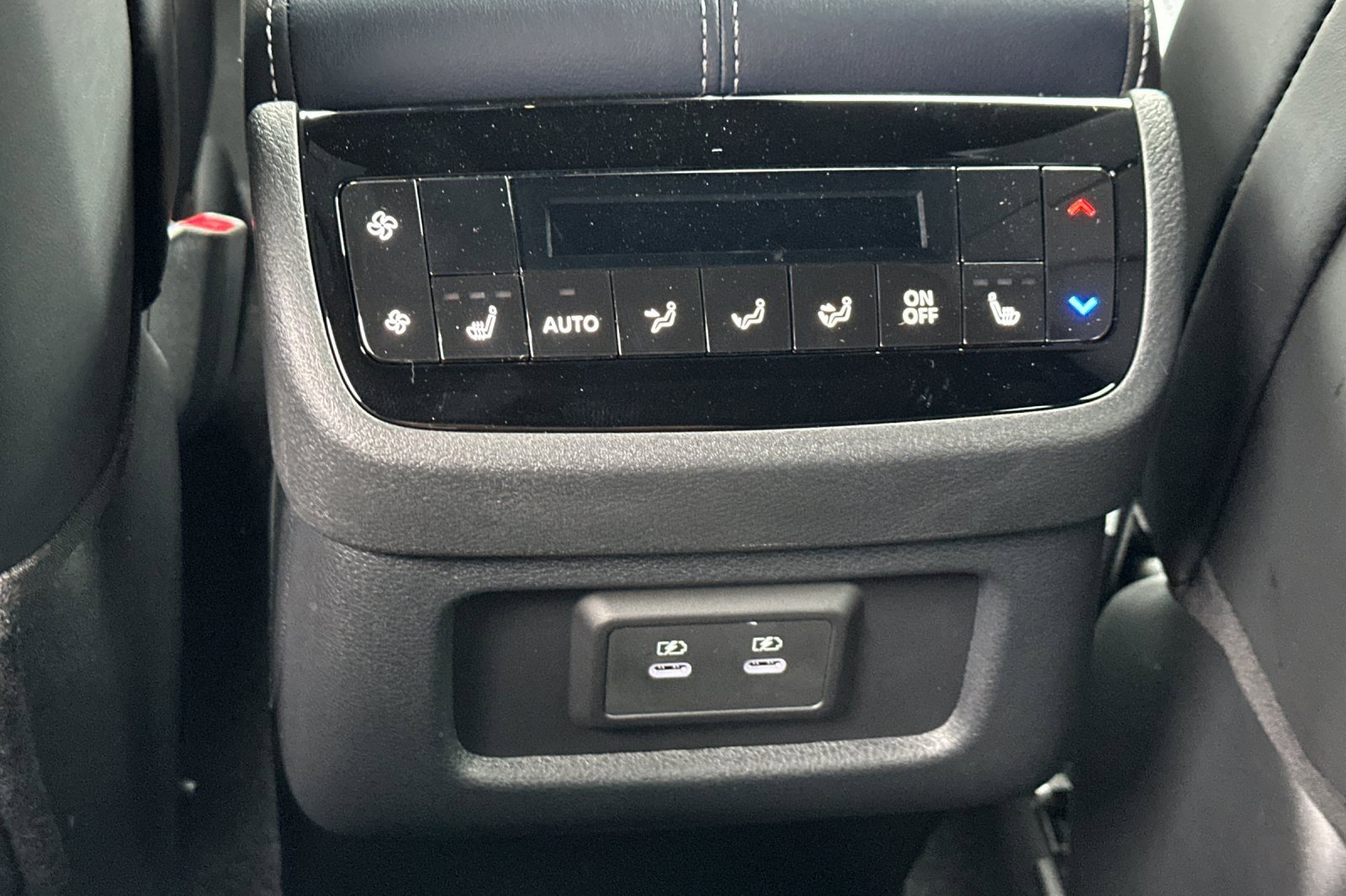 New 2026 INFINITI QX60 Sport w/ Dark Cargo Package image 13