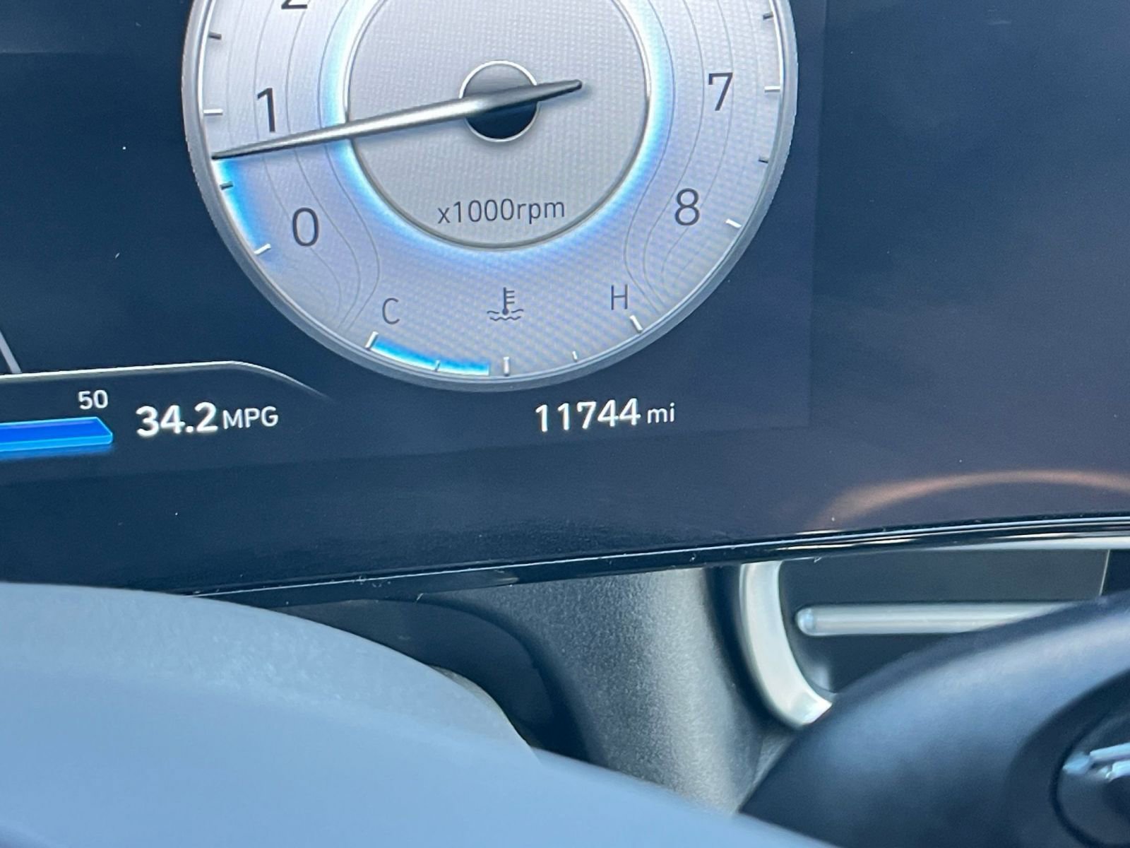 Used 2025 Hyundai Elantra SEL image 41