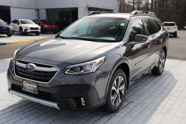 Certified 2022 Subaru Outback Limited image 1
