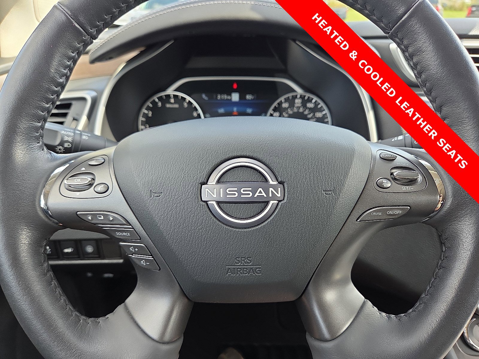 Used 2024 Nissan Murano Platinum w/ Cargo Package image 24
